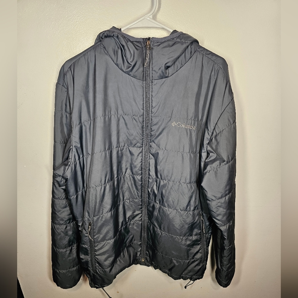 Columbia zip up jacket